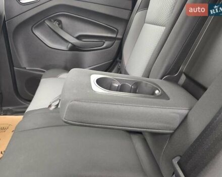 Серый Форд Эскейп, объемом двигателя 1.5 л и пробегом 138 тыс. км за 13500 $, фото 33 на Automoto.ua