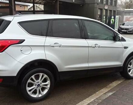 Серый Форд Эскейп, объемом двигателя 1.5 л и пробегом 29 тыс. км за 13800 $, фото 11 на Automoto.ua