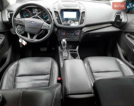 Серый Форд Эскейп, объемом двигателя 2 л и пробегом 52 тыс. км за 3000 $, фото 7 на Automoto.ua