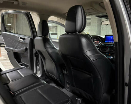 Серый Форд Эскейп, объемом двигателя 1.5 л и пробегом 244 тыс. км за 12100 $, фото 27 на Automoto.ua