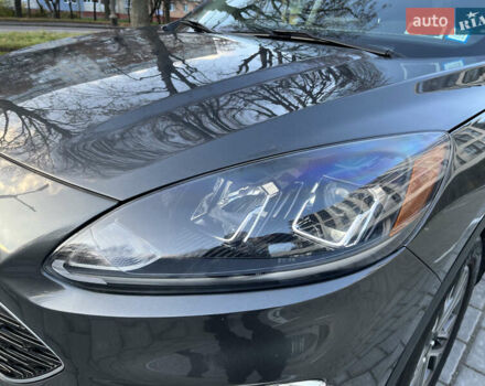 Сірий Форд Ескейп, об'ємом двигуна 2 л та пробігом 105 тис. км за 18950 $, фото 26 на Automoto.ua