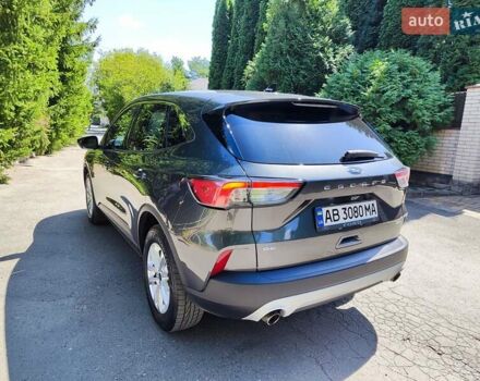 Сірий Форд Ескейп, об'ємом двигуна 1.5 л та пробігом 218 тис. км за 15500 $, фото 1 на Automoto.ua