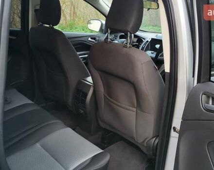 Форд Эскейп 2019 в Дубно на Automoto.ua Серый Форд Эскейп, объемом двигателя 1.5 л и пробегом 159 тыс. км за 11500 $, фото 2 на Automoto.ua