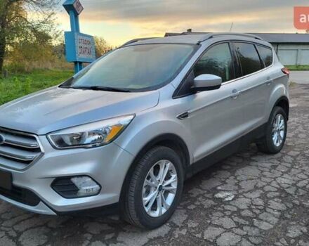 Форд Эскейп 2019 в Дубно на Automoto.ua Серый Форд Эскейп, объемом двигателя 1.5 л и пробегом 159 тыс. км за 11500 $, фото 5 на Automoto.ua