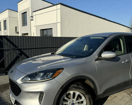 Сірий Форд Ескейп, об'ємом двигуна 1.5 л та пробігом 77 тис. км за 17300 $, фото 5 на Automoto.ua