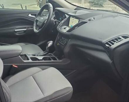 Серый Форд Эскейп, объемом двигателя 1.5 л и пробегом 168 тыс. км за 12300 $, фото 16 на Automoto.ua