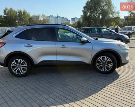 Серый Форд Эскейп, объемом двигателя 1.5 л и пробегом 113 тыс. км за 16000 $, фото 3 на Automoto.ua