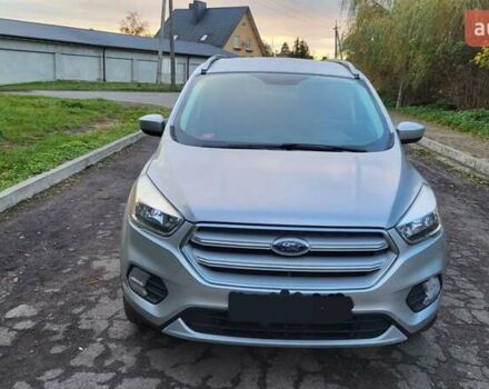 Форд Эскейп 2019 в Дубно на Automoto.ua Серый Форд Эскейп, объемом двигателя 1.5 л и пробегом 159 тыс. км за 11500 $, фото 13 на Automoto.ua
