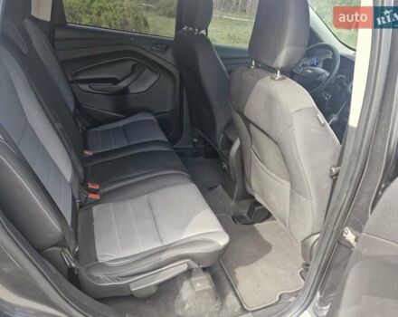 Сірий Форд Ескейп, об'ємом двигуна 2.5 л та пробігом 119 тис. км за 13800 $, фото 16 на Automoto.ua