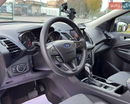 Серый Форд Эскейп, объемом двигателя 1.5 л и пробегом 156 тыс. км за 14700 $, фото 11 на Automoto.ua