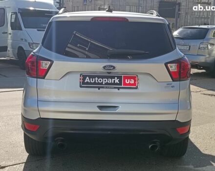 Сірий Форд Ескейп, об'ємом двигуна 1.5 л та пробігом 74 тис. км за 13990 $, фото 7 на Automoto.ua