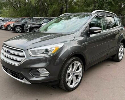 Сірий Форд Ескейп, об'ємом двигуна 2 л та пробігом 32 тис. км за 12400 $, фото 2 на Automoto.ua