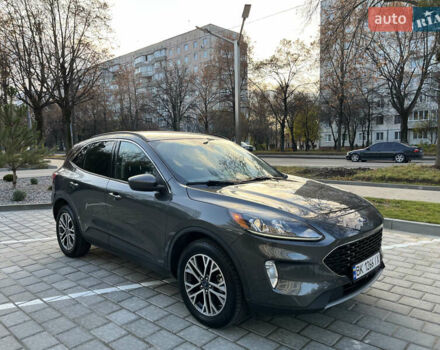 Сірий Форд Ескейп, об'ємом двигуна 2 л та пробігом 105 тис. км за 18950 $, фото 1 на Automoto.ua