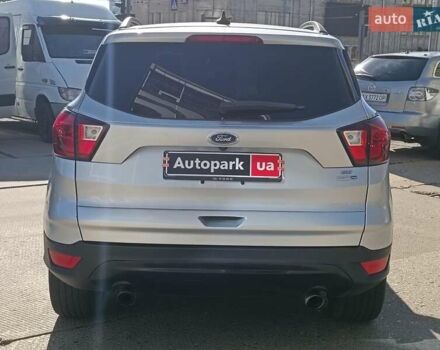 Серый Форд Эскейп, объемом двигателя 1.5 л и пробегом 74 тыс. км за 13990 $, фото 7 на Automoto.ua
