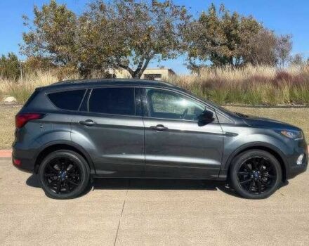 Сірий Форд Ескейп, об'ємом двигуна 1.5 л та пробігом 89 тис. км за 3500 $, фото 4 на Automoto.ua