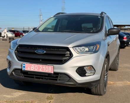 Серый Форд Эскейп, объемом двигателя 1.5 л и пробегом 107 тыс. км за 14800 $, фото 2 на Automoto.ua