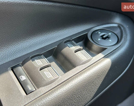 Сірий Форд Ескейп, об'ємом двигуна 1.5 л та пробігом 96 тис. км за 14999 $, фото 15 на Automoto.ua