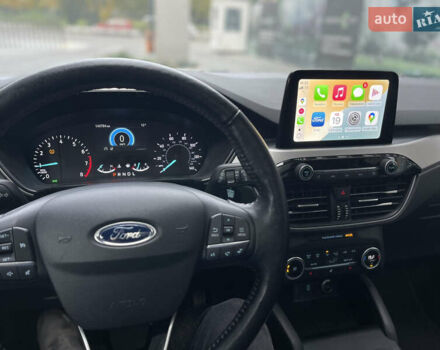 Серый Форд Эскейп, объемом двигателя 1.5 л и пробегом 144 тыс. км за 17500 $, фото 11 на Automoto.ua