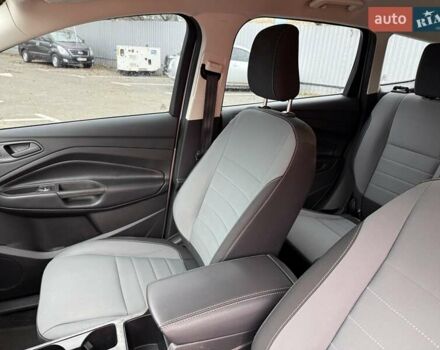 Сірий Форд Ескейп, об'ємом двигуна 2.5 л та пробігом 64 тис. км за 14500 $, фото 18 на Automoto.ua