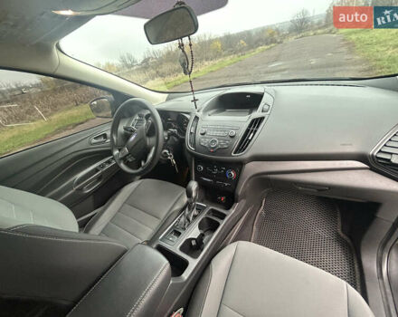 Серый Форд Эскейп, объемом двигателя 2.49 л и пробегом 123 тыс. км за 18000 $, фото 5 на Automoto.ua