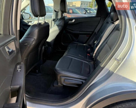 Серый Форд Эскейп, объемом двигателя 1.5 л и пробегом 113 тыс. км за 16000 $, фото 6 на Automoto.ua