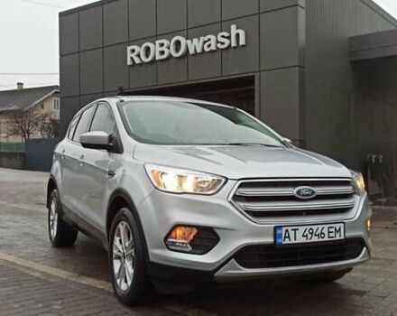 Серый Форд Эскейп, объемом двигателя 1.5 л и пробегом 29 тыс. км за 13800 $, фото 5 на Automoto.ua