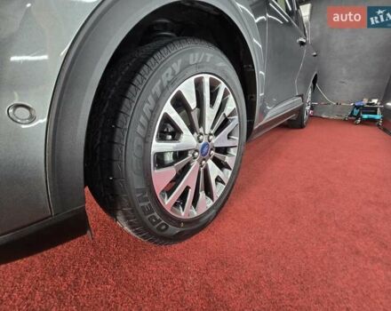 Серый Форд Эскейп, объемом двигателя 2 л и пробегом 137 тыс. км за 18450 $, фото 36 на Automoto.ua