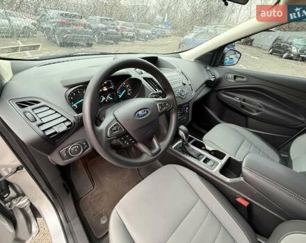 Сірий Форд Ескейп, об'ємом двигуна 2.5 л та пробігом 64 тис. км за 14500 $, фото 16 на Automoto.ua