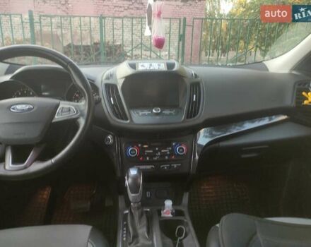 Сірий Форд Ескейп, об'ємом двигуна 1.5 л та пробігом 75 тис. км за 12850 $, фото 10 на Automoto.ua