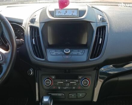 Сірий Форд Ескейп, об'ємом двигуна 1.5 л та пробігом 74 тис. км за 13990 $, фото 15 на Automoto.ua