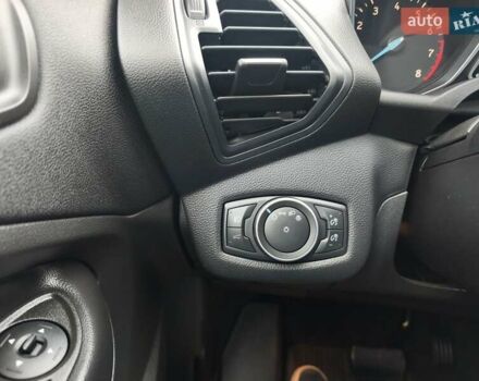 Серый Форд Эскейп, объемом двигателя 1.5 л и пробегом 138 тыс. км за 13500 $, фото 13 на Automoto.ua