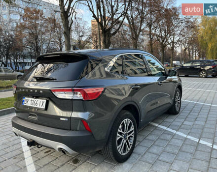 Сірий Форд Ескейп, об'ємом двигуна 2 л та пробігом 105 тис. км за 18950 $, фото 11 на Automoto.ua