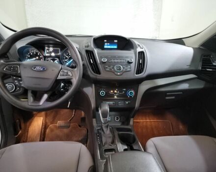 Серый Форд Эскейп, объемом двигателя 0 л и пробегом 132 тыс. км за 11500 $, фото 12 на Automoto.ua