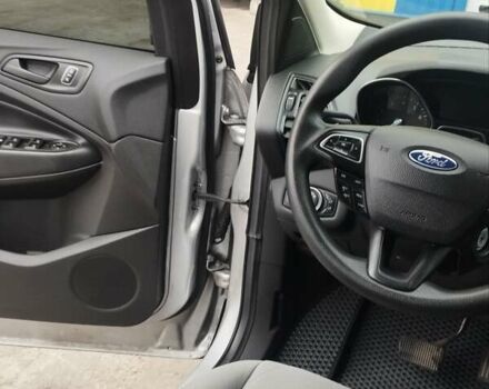 Серый Форд Эскейп, объемом двигателя 2.5 л и пробегом 108 тыс. км за 15200 $, фото 7 на Automoto.ua