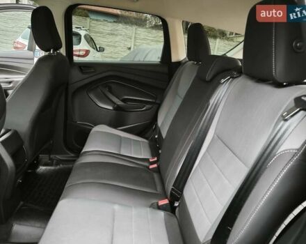 Серый Форд Эскейп, объемом двигателя 2.5 л и пробегом 45 тыс. км за 15200 $, фото 15 на Automoto.ua