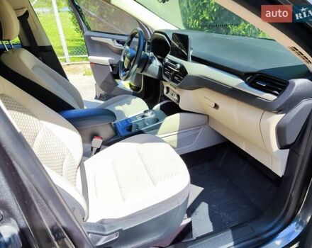 Сірий Форд Ескейп, об'ємом двигуна 1.5 л та пробігом 218 тис. км за 15500 $, фото 19 на Automoto.ua