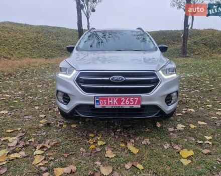 Сірий Форд Ескейп, об'ємом двигуна 1.5 л та пробігом 139 тис. км за 13300 $, фото 1 на Automoto.ua