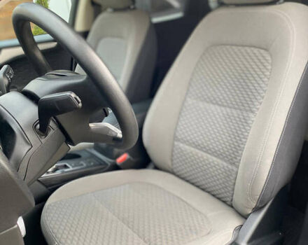 Серый Форд Эскейп, объемом двигателя 1.5 л и пробегом 108 тыс. км за 15800 $, фото 6 на Automoto.ua