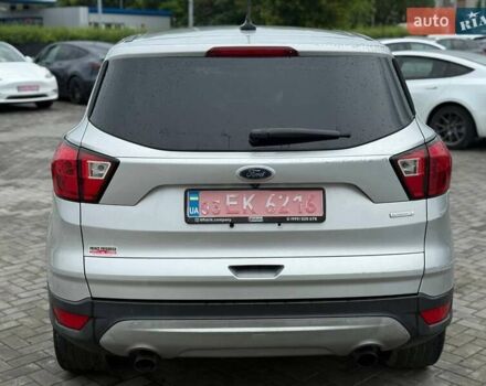 Серый Форд Эскейп, объемом двигателя 1.5 л и пробегом 187 тыс. км за 8500 $, фото 5 на Automoto.ua