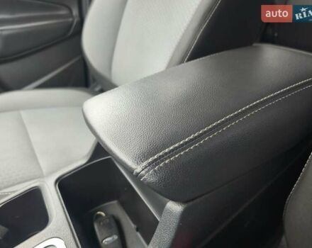 Серый Форд Эскейп, объемом двигателя 1.5 л и пробегом 138 тыс. км за 13500 $, фото 25 на Automoto.ua