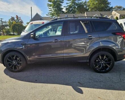 Серый Форд Эскейп, объемом двигателя 2 л и пробегом 85 тыс. км за 10184 $, фото 9 на Automoto.ua