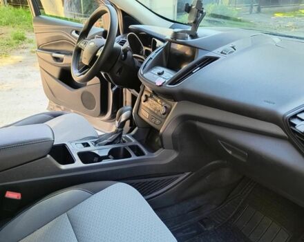 Форд Эскейп 2019 в Киеве на Automoto.ua Серый Форд Эскейп, объемом двигателя 1.5 л и пробегом 97 тыс. км за 8700 $, фото 5 на Automoto.ua