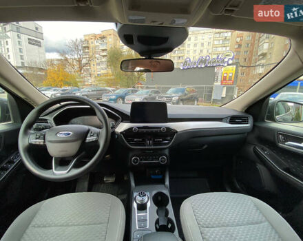 Серый Форд Эскейп, объемом двигателя 1.5 л и пробегом 108 тыс. км за 15800 $, фото 8 на Automoto.ua