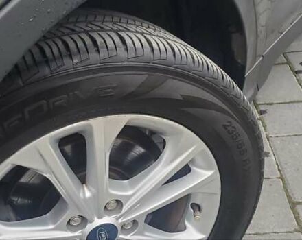 Серый Форд Эскейп, объемом двигателя 1.5 л и пробегом 168 тыс. км за 12300 $, фото 11 на Automoto.ua