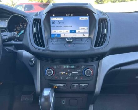 Форд Эскейп 2019 в Хмельницком на Automoto.ua Серый Форд Эскейп, объемом двигателя 1.5 л и пробегом 41 тыс. км за 5800 $, фото 7 на Automoto.ua