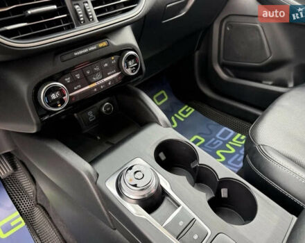 Серый Форд Эскейп, объемом двигателя 1.5 л и пробегом 113 тыс. км за 16000 $, фото 8 на Automoto.ua