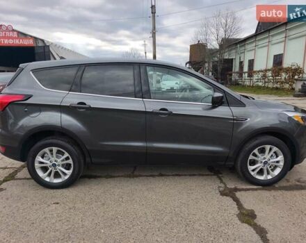Серый Форд Эскейп, объемом двигателя 1.5 л и пробегом 138 тыс. км за 13500 $, фото 2 на Automoto.ua