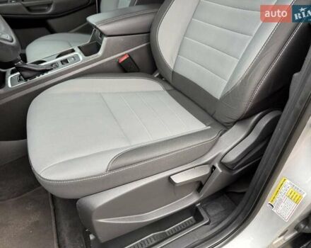 Сірий Форд Ескейп, об'ємом двигуна 2.5 л та пробігом 64 тис. км за 14500 $, фото 14 на Automoto.ua