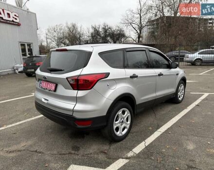 Сірий Форд Ескейп, об'ємом двигуна 2.5 л та пробігом 64 тис. км за 14500 $, фото 2 на Automoto.ua