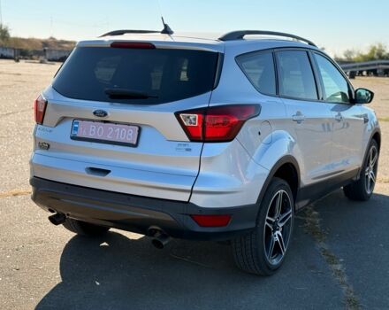 Серый Форд Эскейп, объемом двигателя 1.5 л и пробегом 107 тыс. км за 14800 $, фото 6 на Automoto.ua